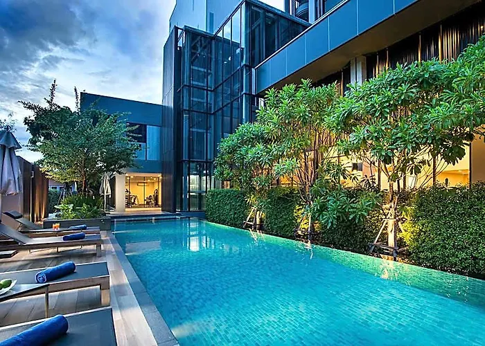 Hotel Somerset Ekamai